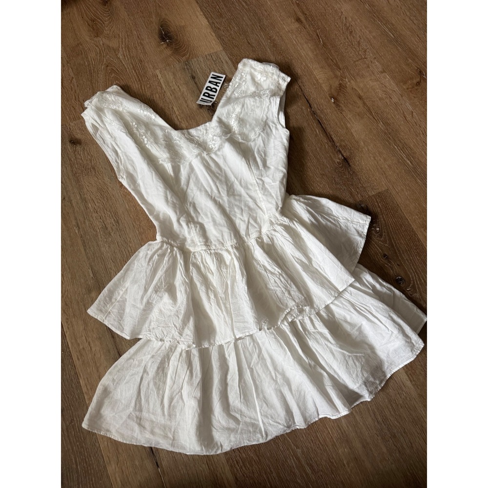 Kimchi Blue NWT Urban Outfitters White Lace Trim Tiered Ruffle Mini Dress XS